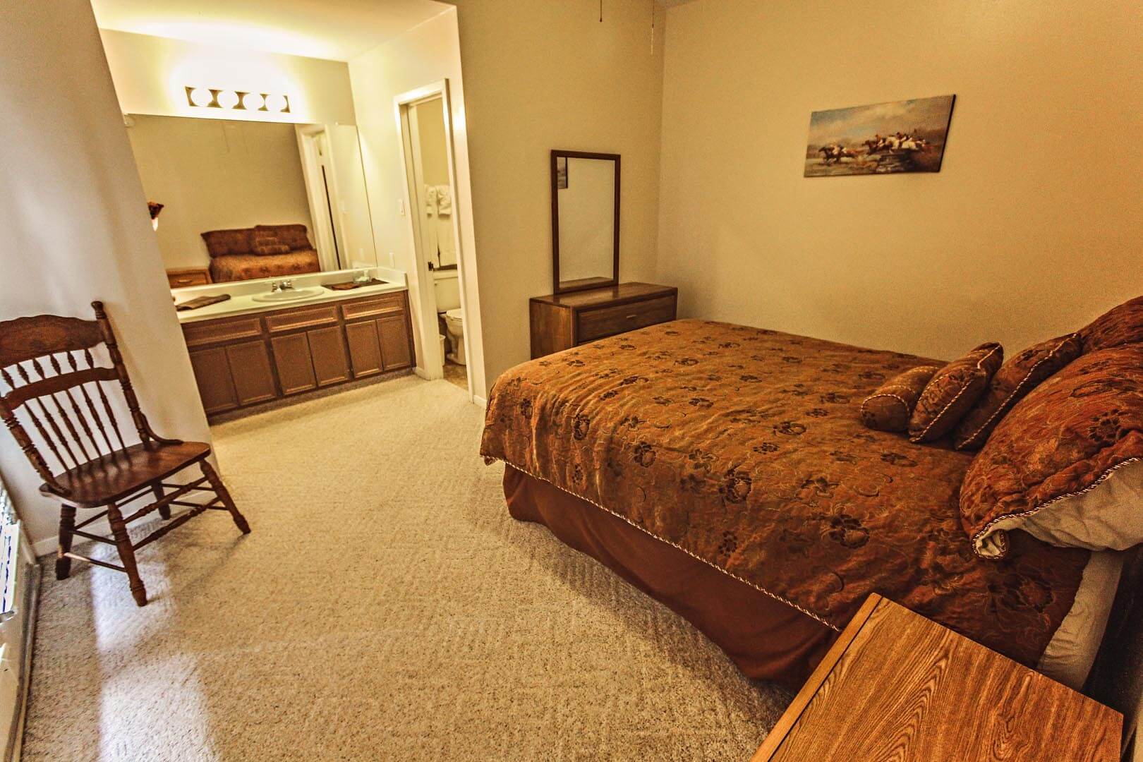 A spacious master bedroom at VRI's Ruidoso Downs at Champion Run in New Mexico.